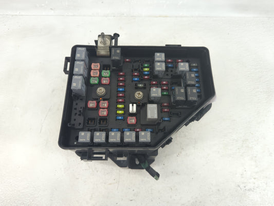2015-2017 Buick Enclave Fusebox Fuse Box Panel Relay Module Fits Fits 2015 2016 2017 OEM Used Auto Parts