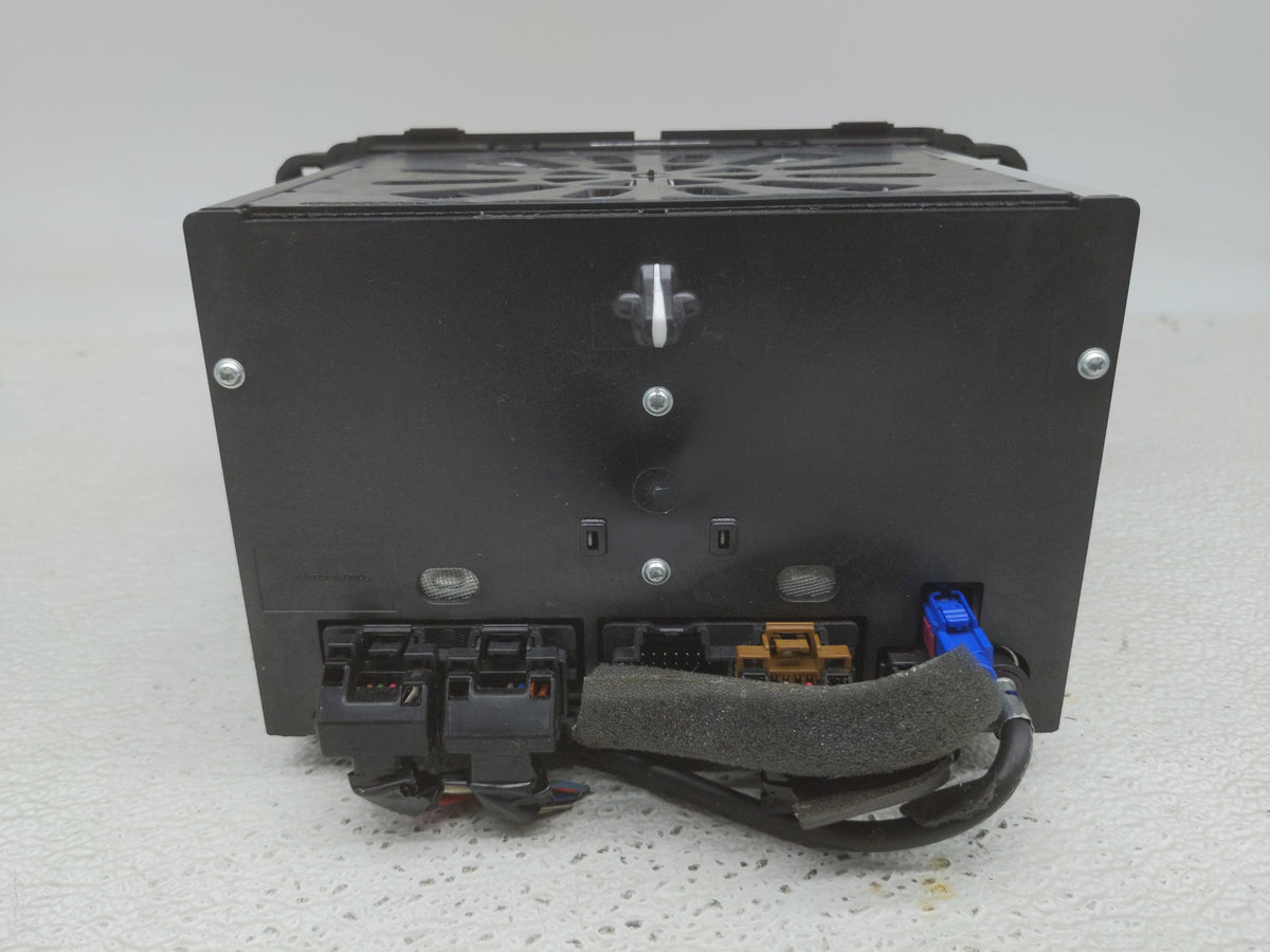 2016 Buick Enclave Radio AM FM Cd Player Receiver Replacement P/N:2395481 Fits OEM Used Auto Parts - Oemusedautoparts1.com