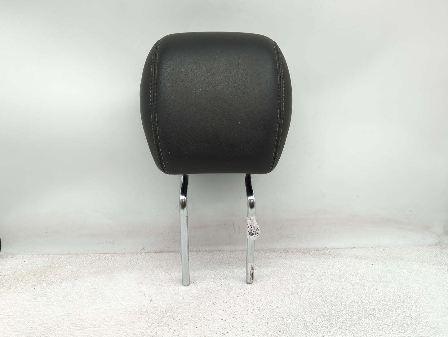 2014-2017 Buick Enclave Headrest Head Rest Front Driver Passenger Seat - Oemusedautoparts1.com