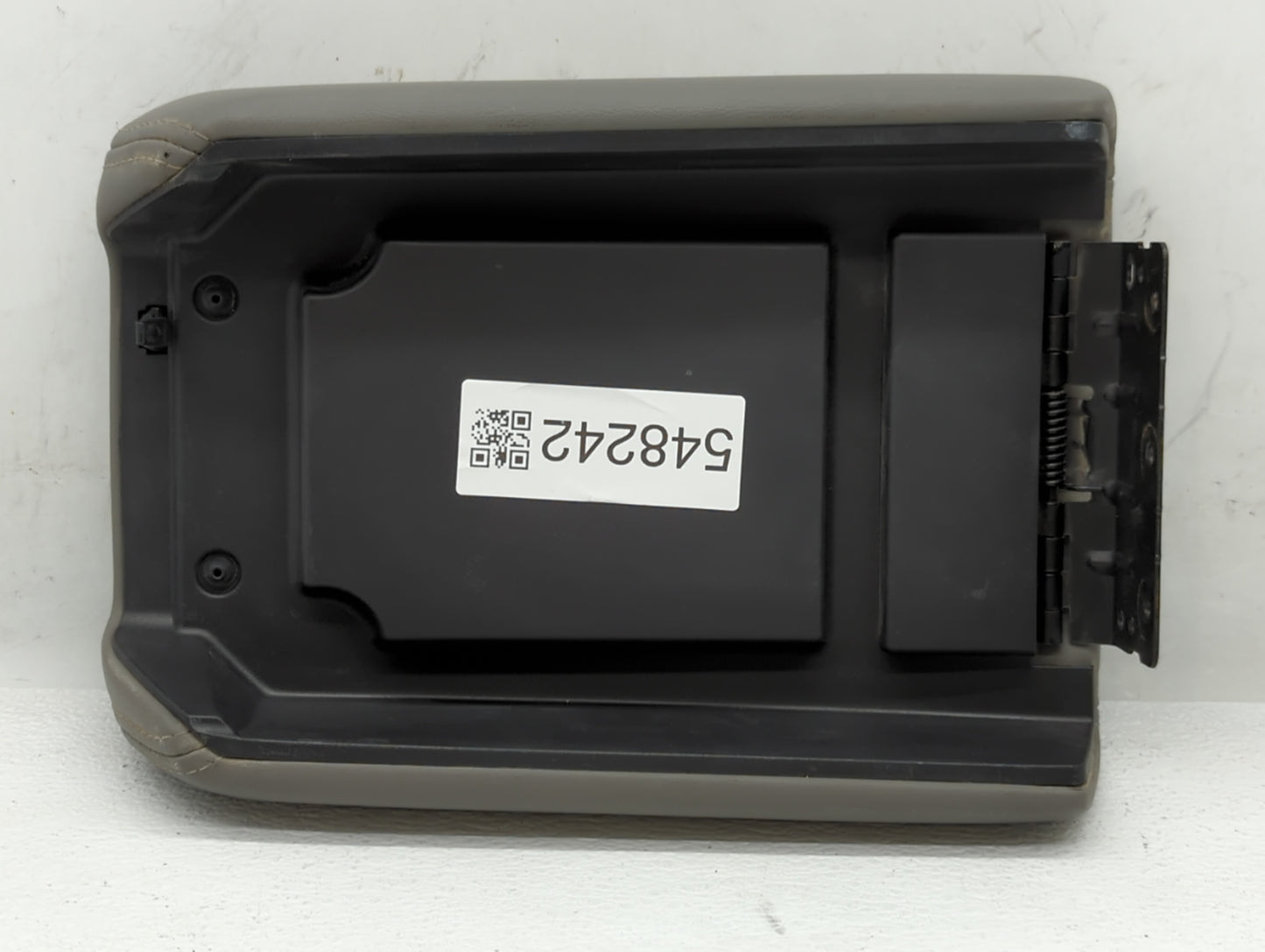 2016 Buick Enclave Center Console Armrest Cover Lid - Oemusedautoparts1.com