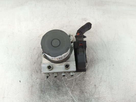 2012-2017 Buick Enclave ABS Pump Control Module Replacement P/N:23407415 0 265 252 847 Fits Fits 2012 2013 2014 2015 2016 2017 OEM Used Auto Parts