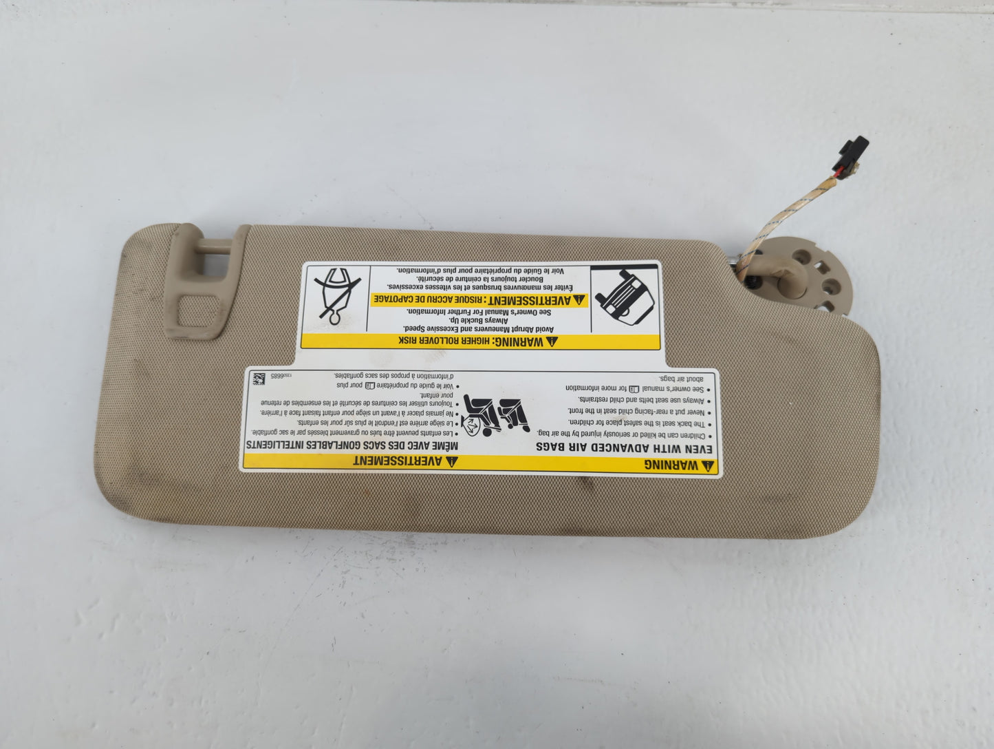 2016-2020 Buick Envision Sun Visor Shade Replacement Driver Left Mirror Fits Fits 2016 2017 2018 2019 2020 OEM Used Auto Par