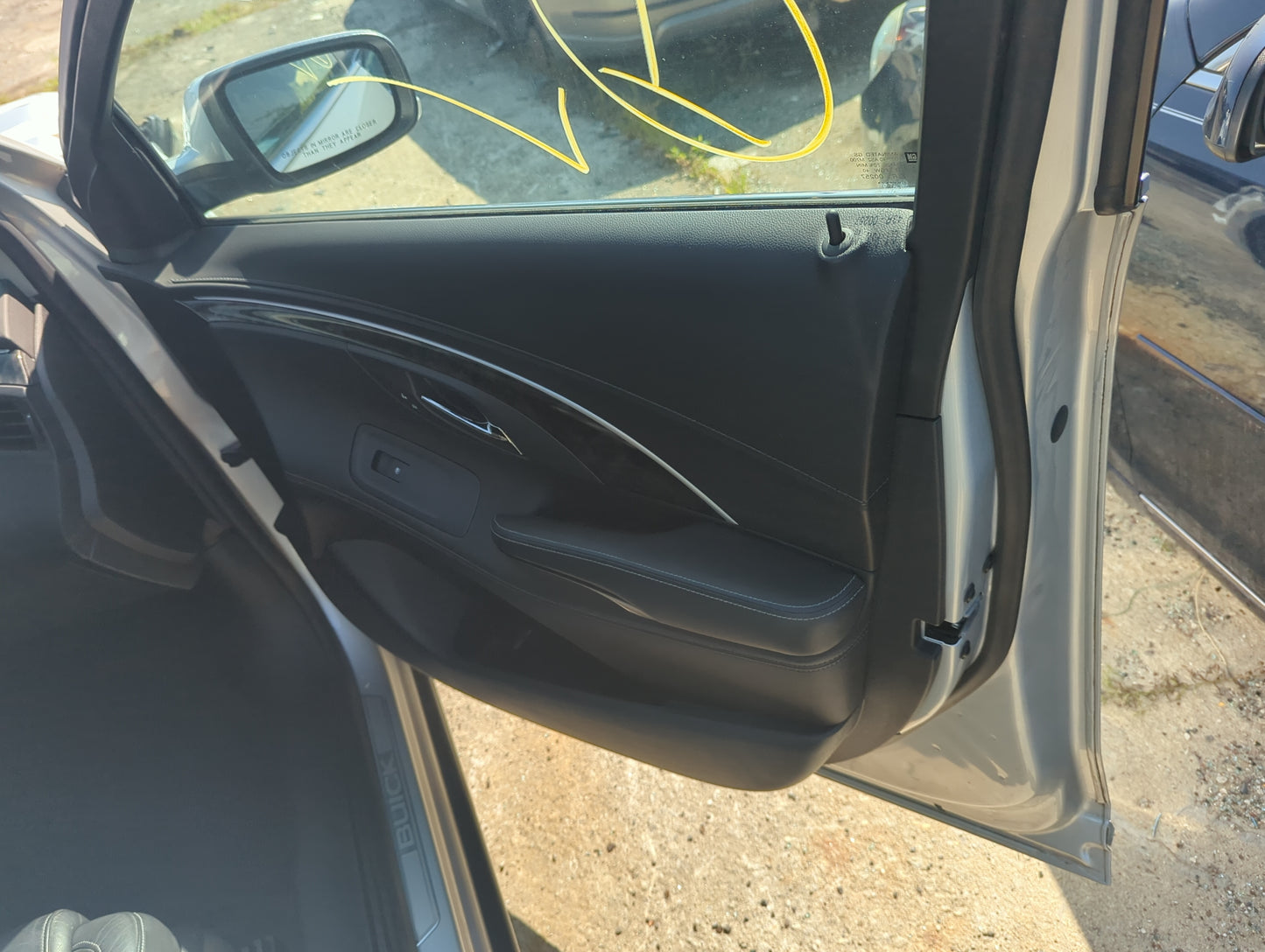 2016 Buick Lacrosse Front Right Passenger Interior Door Panel Trim - Oemusedautoparts1.com