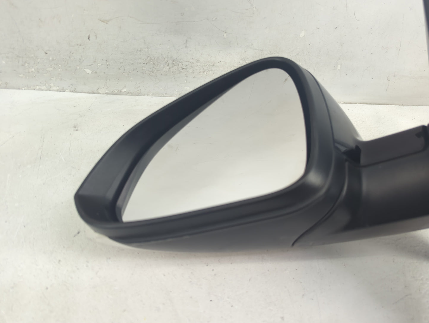 2012-2017 Buick Regal Driver Side View Mirror - Left Door Mirror OEM Used - Oemusedautoparts1.com