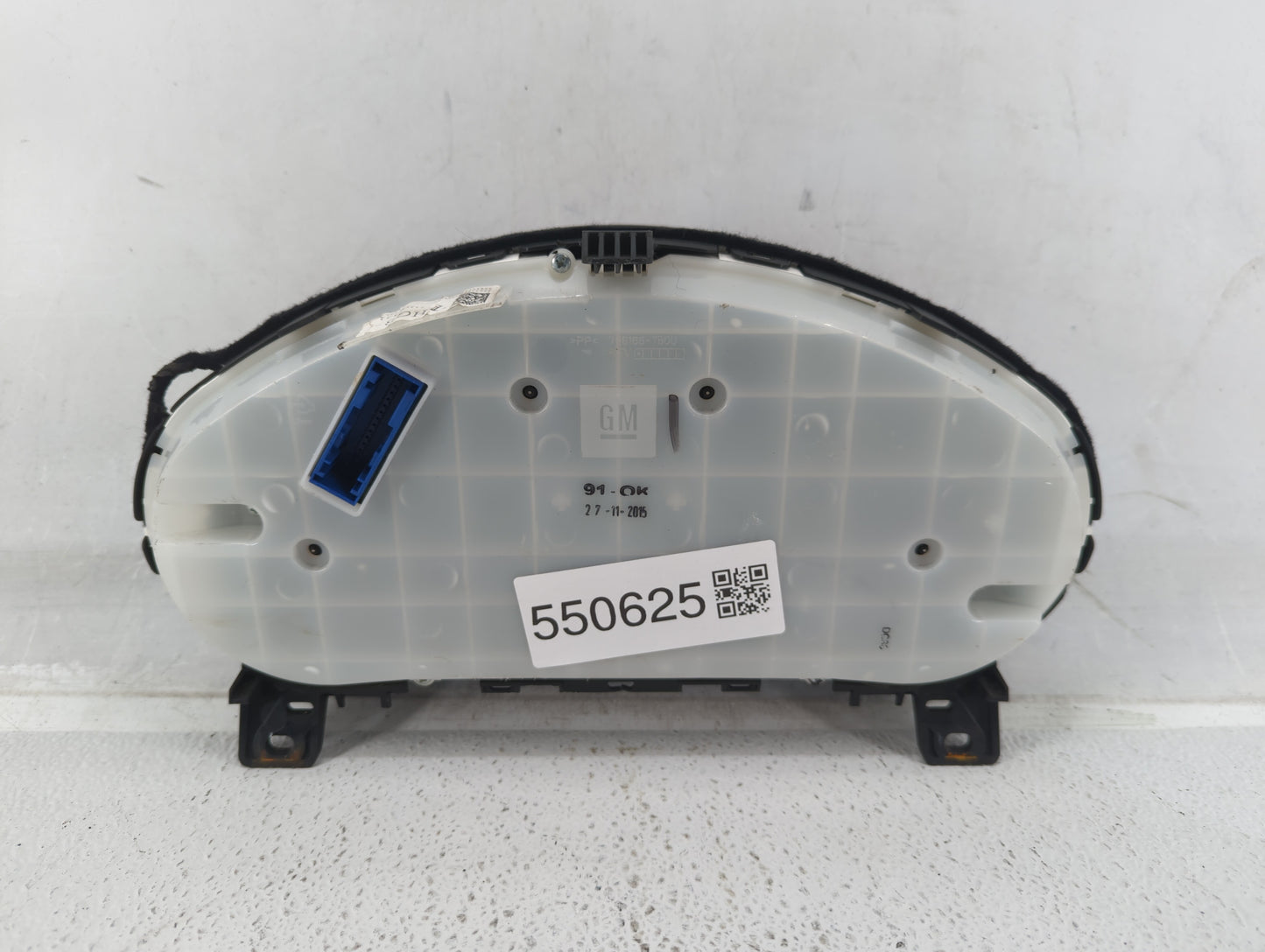 2015-2017 Buick Verano Instrument Cluster Speedometer Gauges P/N:23316331 Fits Fits 2015 2016 2017 OEM Used Auto Parts - Oem