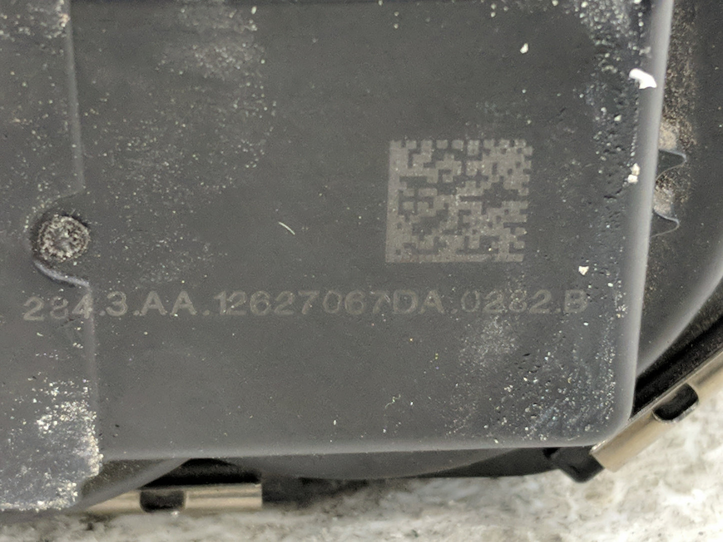 2013-2018 Cadillac Ats Throttle Body P/N:12627067DA Fits Fits 2013 2014 2015 2016 2017 2018 2019 2020 2021 OEM Used Auto Par