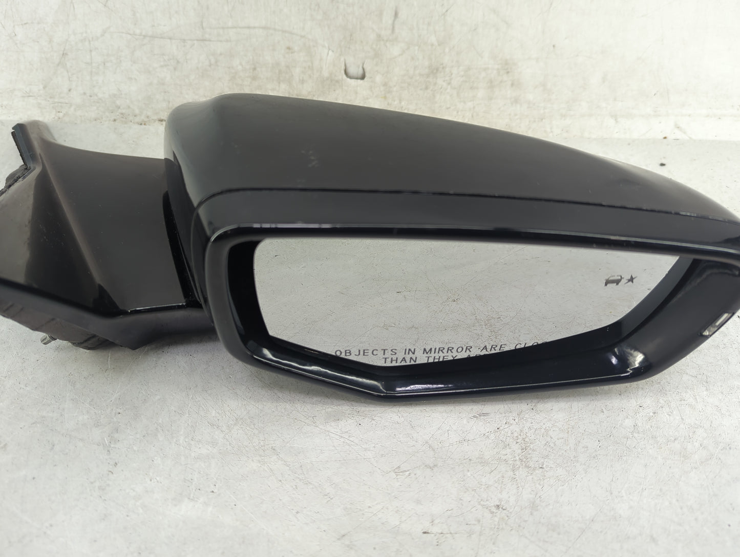 2015-2019 Cadillac Cts Passenger Side View Mirror - Right Door Mirror OEM Used - Oemusedautoparts1.com