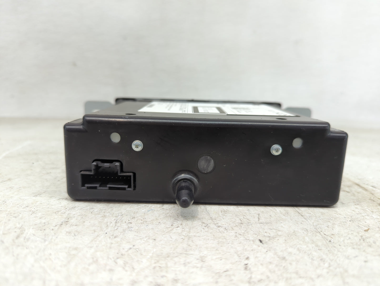 2015-2020 Cadillac Escalade Radio AM FM Cd Player Receiver Replacement P/N:84016435 Fits Fits 2015 2016 2017 2018 2019 2020