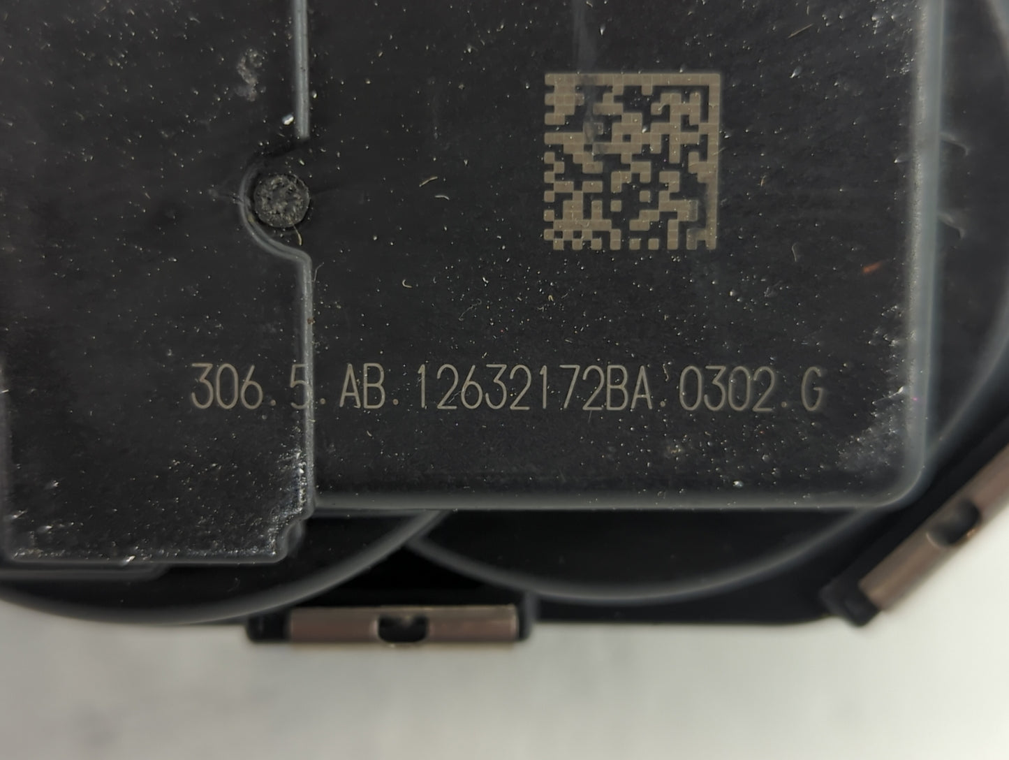2012-2016 Cadillac Srx Throttle Body P/N:12632172BA Fits Fits 2012 2013 2014 2015 2016 2017 2018 2019 2020 2021 2022 OEM Use
