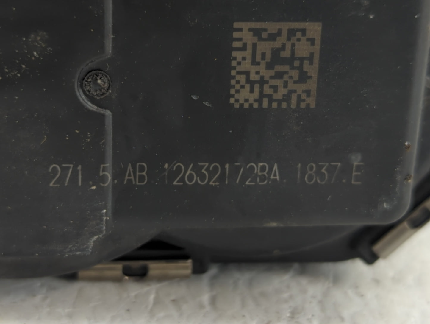 2016 Cadillac Xt5 Throttle Body P/N:12670981AA 12632172BA Fits Fits 2012 2013 2014 2015 2017 2018 2019 2020 2021 2022 OEM Us