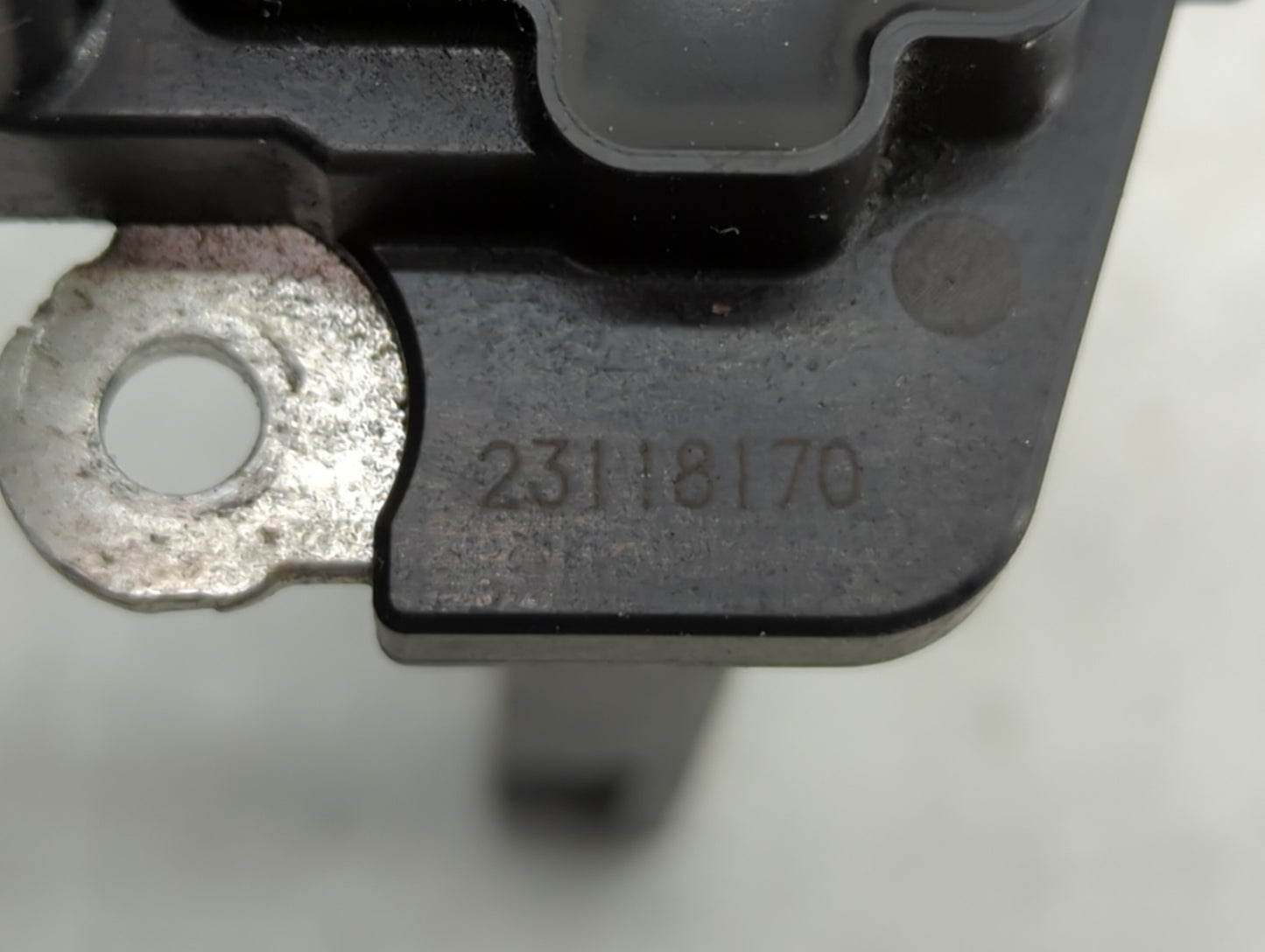 2013-2019 Cadillac Xts Mass Air Flow Meter Maf - Oemusedautoparts1.com