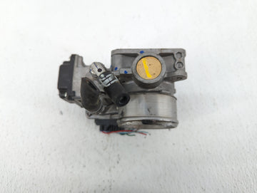 2016-2021 Chevrolet Camaro Throttle Body P/N:GMG9A 12671014 Fits Fits 2016 2017 2018 2019 2020 2021 2022 OEM Used Auto Parts