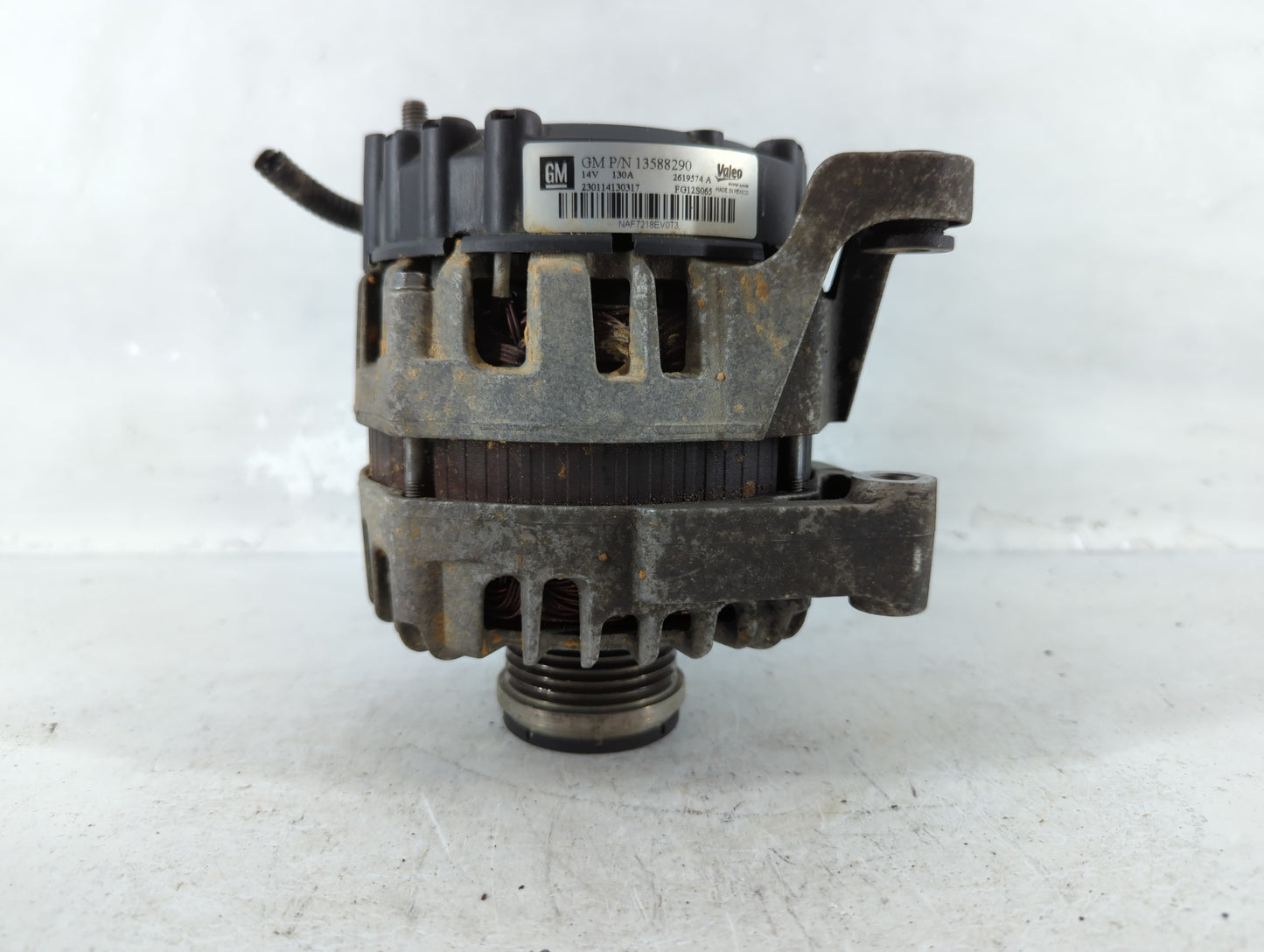 2012-2016 Chevrolet Cruze Alternator Replacement Generator Charging Assembly Engine OEM P/N:13588290 Fits OEM Used Auto Part