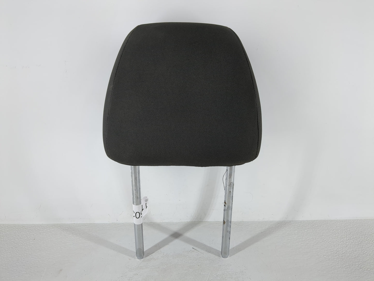 2016-2017 Chevrolet Cruze Headrest Head Rest Front Driver Passenger Seat Fits Fits 2016 2017 OEM Used Auto Parts - Oemusedau