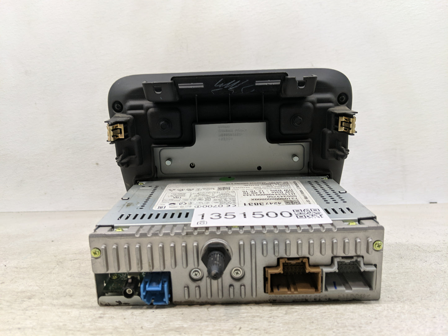 2016 Chevrolet Cruze Radio AM FM Cd Player Receiver Replacement P/N:555343750 42473831, 42456917 Fits OEM Used Auto Parts -