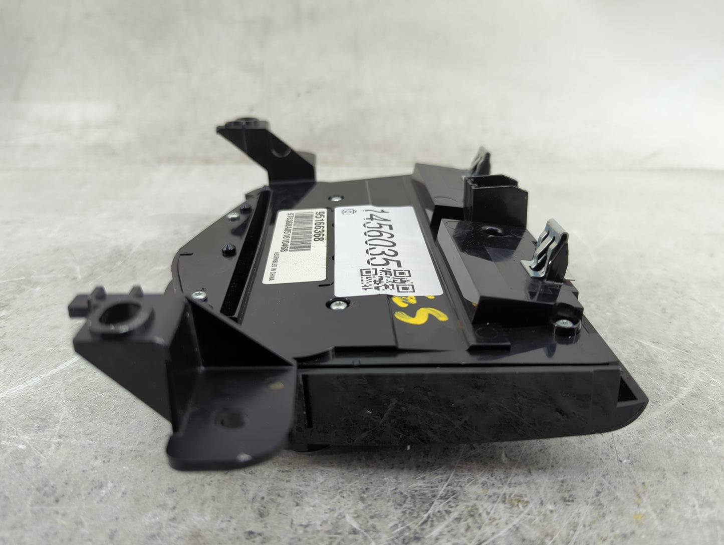 2011-2016 Chevrolet Cruze Radio Control Panel 1456035 - Oemusedautoparts1.com