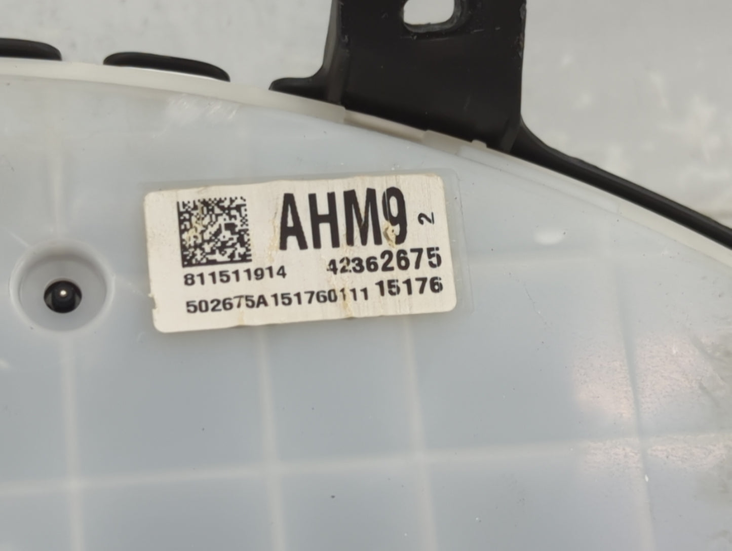 2015-2016 Chevrolet Cruze Instrument Cluster Speedometer Gauges P/N:42362675 811511914, AHM9 Miles:143K Fits Fits 2015 2016