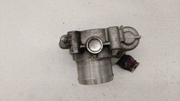 2011-2016 Chevrolet Cruze Throttle Body P/N:55565489 12644239AA, 55581662 Fits Fits 2011 2012 2013 2014 2015 2016 2017 2018 2019 OEM Used Auto Parts