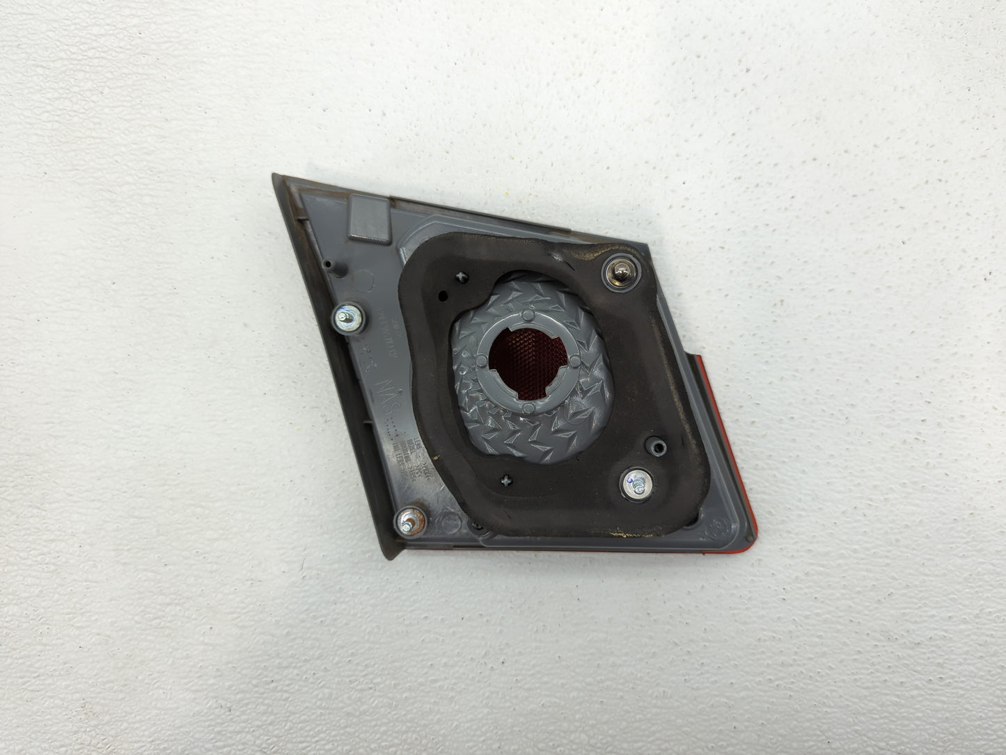 2011-2016 Chevrolet Cruze Tail Light Assembly Passenger Right OEM Fits Fits 2011 2012 2013 2014 2015 2016 OEM Used Auto Part