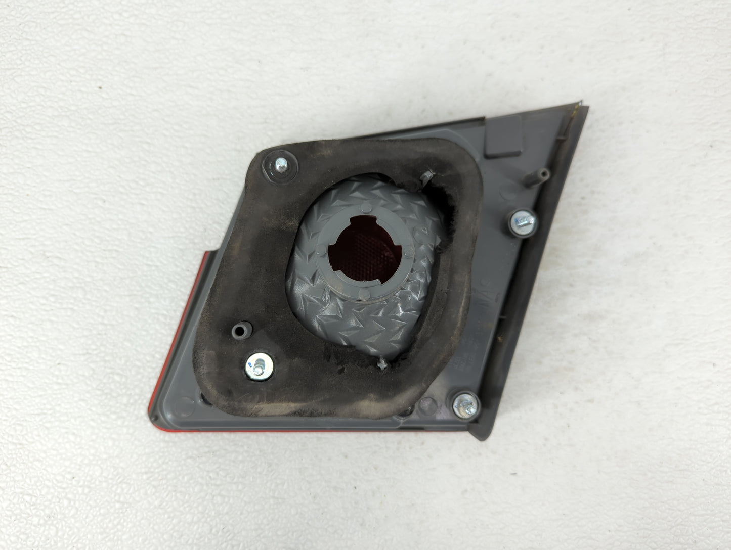 2011-2016 Chevrolet Cruze Tail Light Assembly Driver Left OEM P/N:3057KLCP Fits Fits 2011 2012 2013 2014 2015 2016 OEM Used