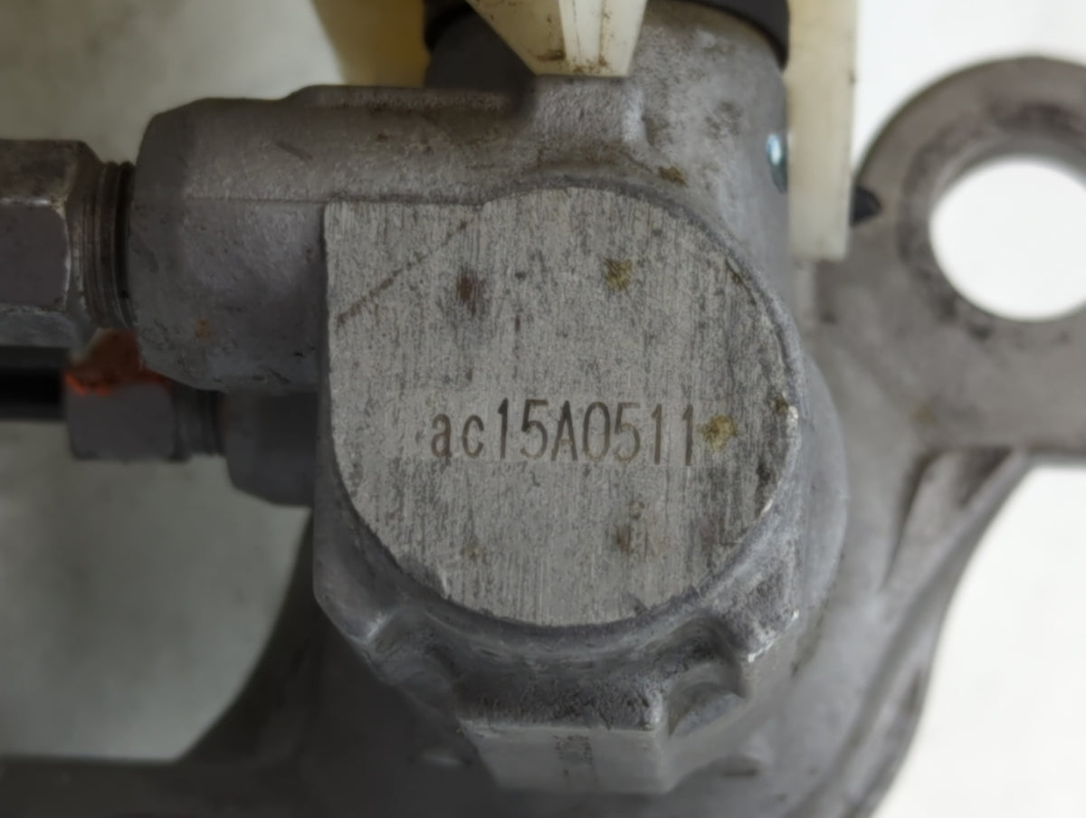 2016-2019 Chevrolet Cruze Brake Master Cylinder 609983 - Oemusedautoparts1.com