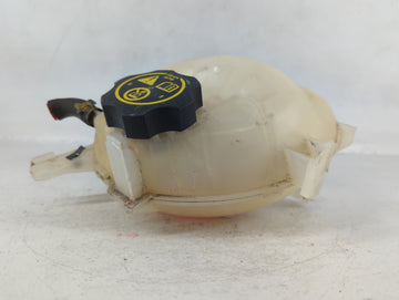 2016-2019 Chevrolet Cruze Radiator Coolant Overflow Expansion Tank Bottle