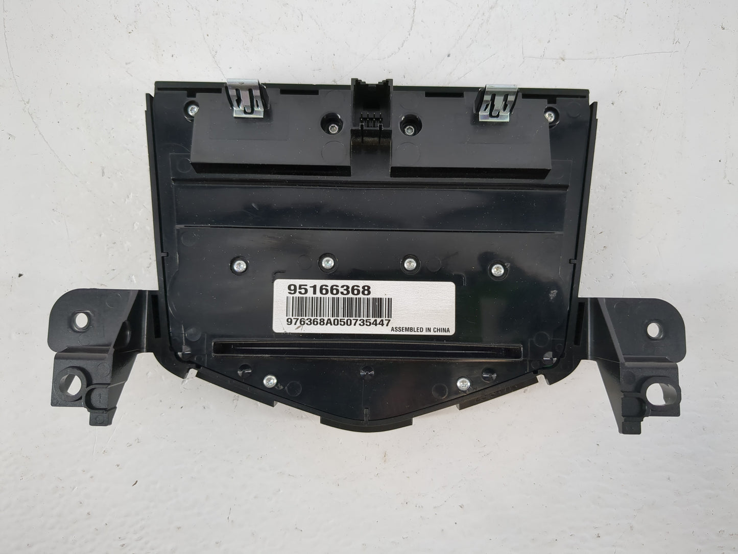 2013-2016 Chevrolet Cruze Radio AM FM Cd Player Receiver Replacement P/N:95166368 Fits Fits 2013 2014 2015 2016 OEM Used Aut
