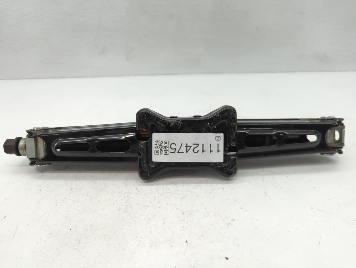 2016 Chevrolet Cruze Limited Spare Scissor Car Jack 1112475 - Oemusedautoparts1.com