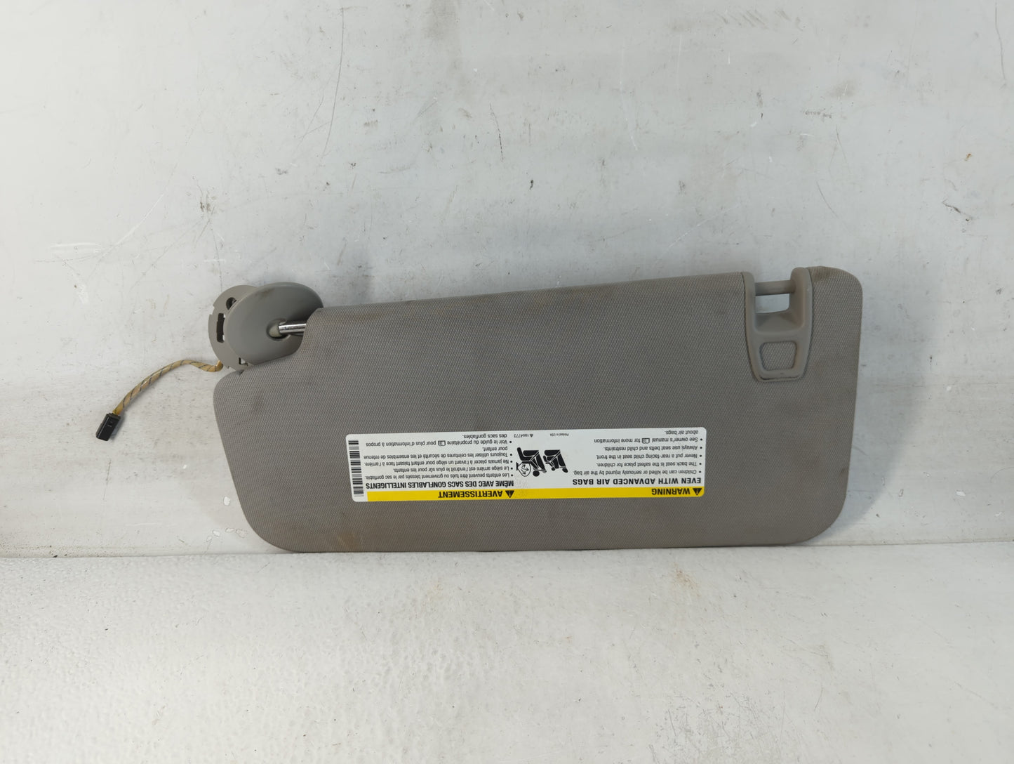 2010-2017 Chevrolet Equinox Sun Visor Shade Replacement Passenger Right Mirror Fits Fits 2010 2011 2012 2013 2014 2015 2016