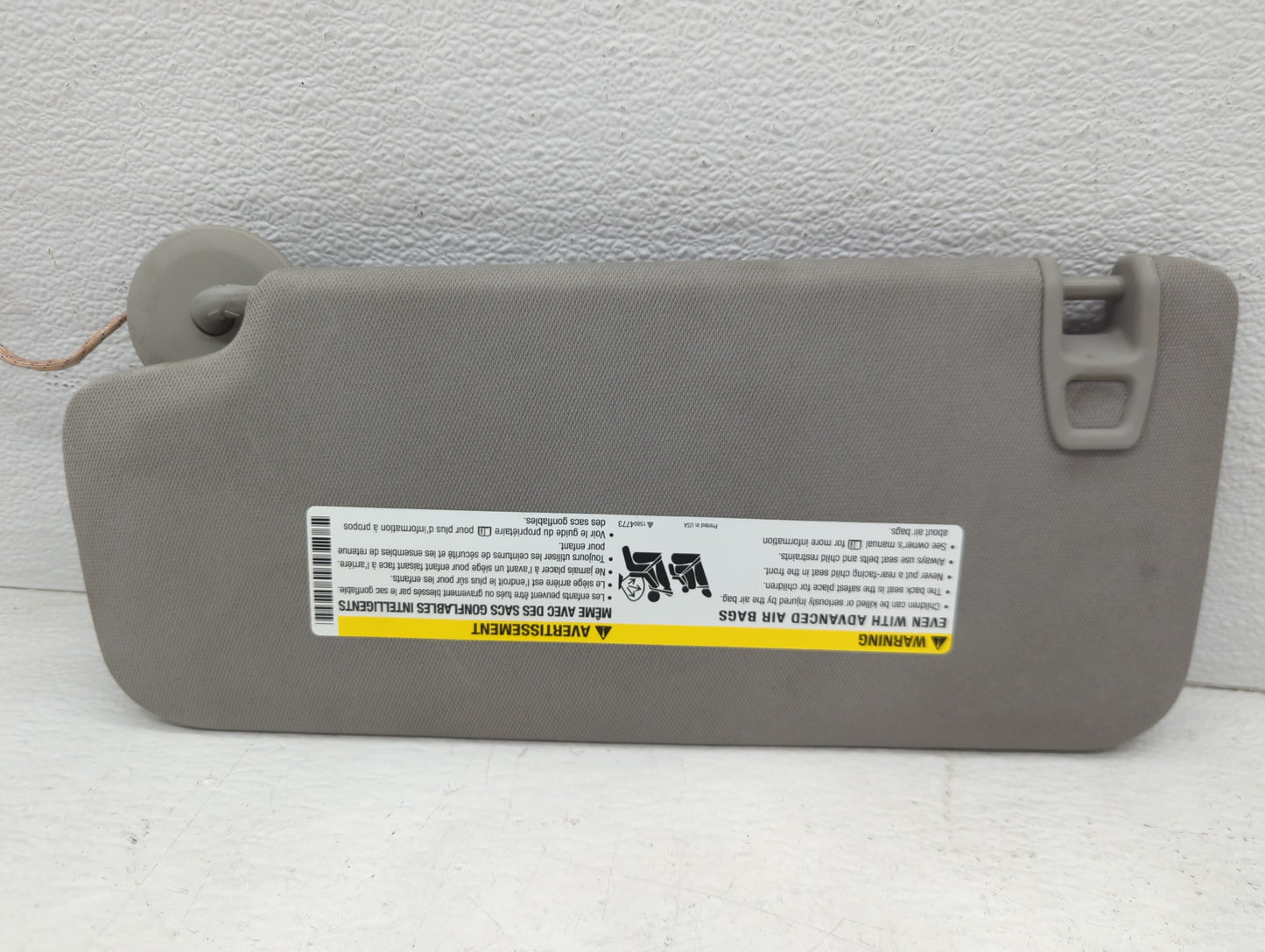 2010-2017 Chevrolet Equinox Sun Visor Shade Replacement Passenger Right Mirror Fits Fits 2010 2011 2012 2013 2014 2015 2016