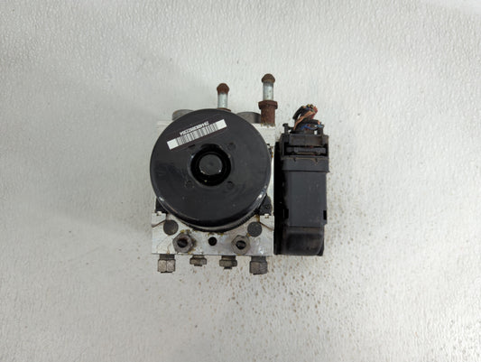 2012-2017 Chevrolet Equinox ABS Pump Control Module Replacement P/N:23231813 Fits Fits 2012 2013 2014 2015 2016 2017 OEM Used Auto Parts