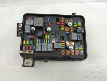 2013-2016 Chevrolet Equinox Fusebox Fuse Box Panel Relay Module P/N:22922727 Fits Fits 2013 2014 2015 2016 OEM Used Auto Parts
