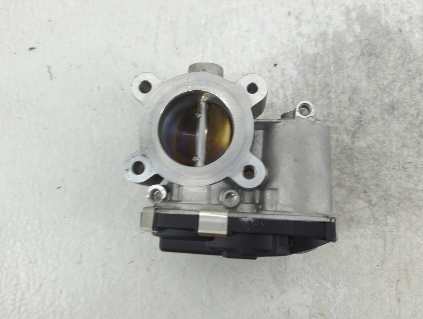2018-2022 Chevrolet Equinox Throttle Body P/N:12671379AA Fits Fits 2016 2017 2018 2019 2020 2021 2022 OEM Used Auto Parts -