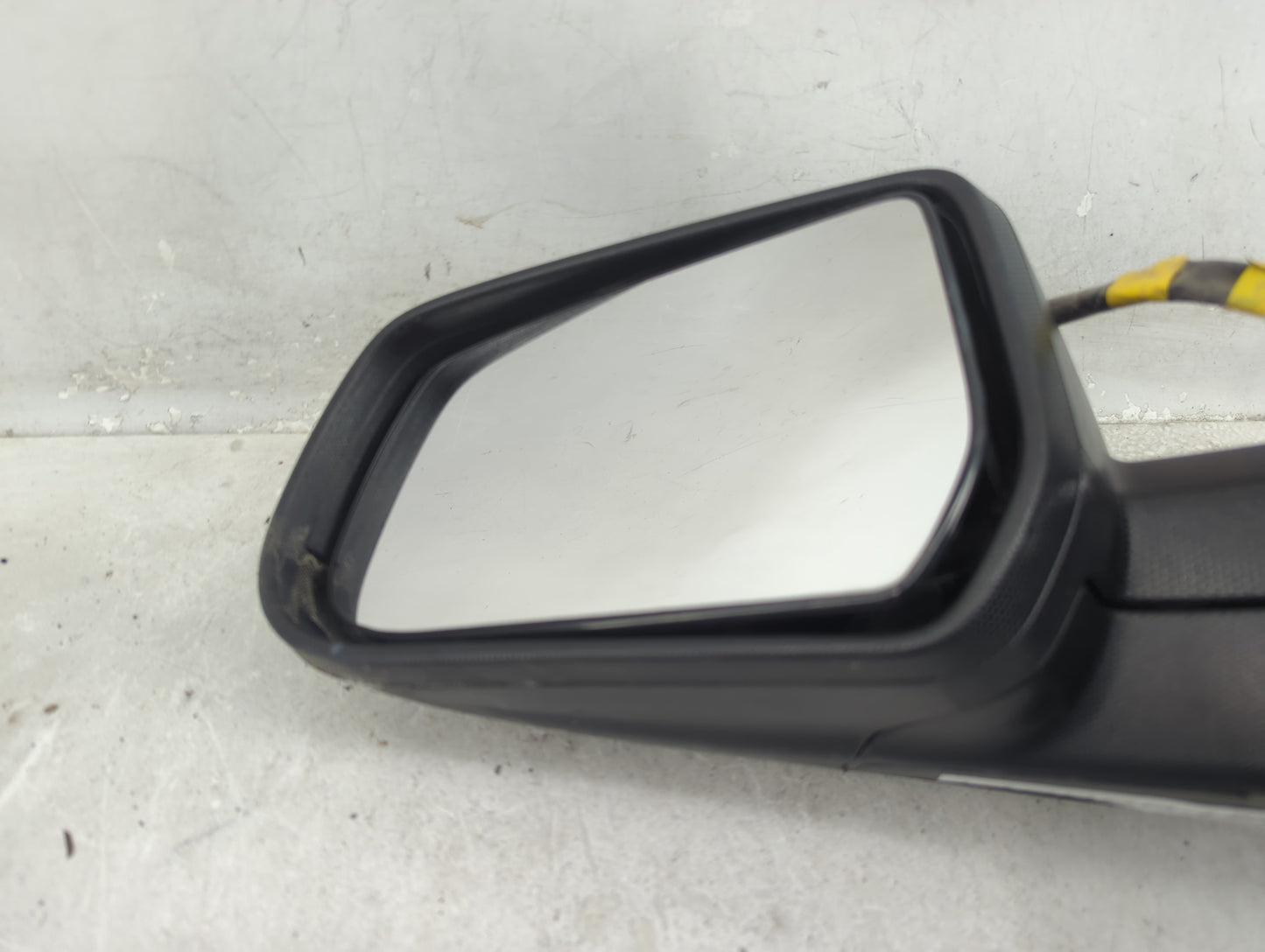 2015-2017 Chevrolet Equinox Driver Side View Mirror - Left Door Mirror OEM Used - Oemusedautoparts1.com
