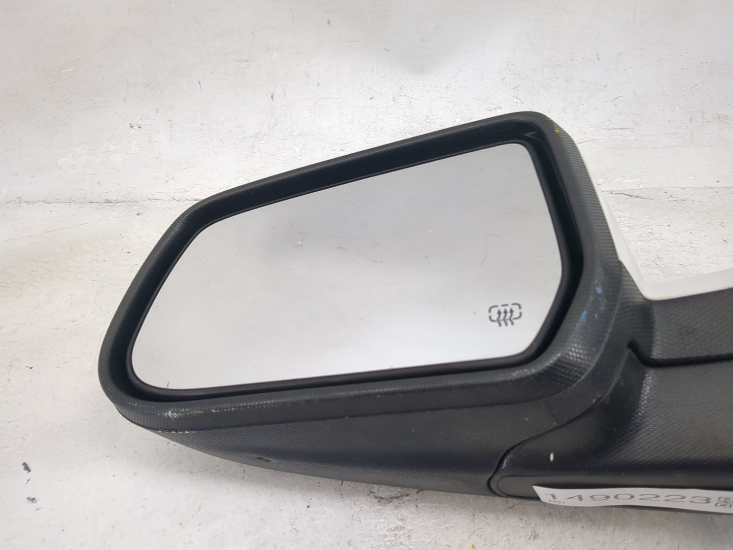 2015-2017 Chevrolet Equinox Driver Side View Mirror - Left Door Mirror OEM Used - Oemusedautoparts1.com