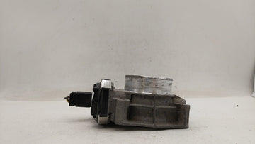 2016-2017 Chevrolet Equinox Throttle Body P/N:12669146AA 12670834AA Fits Fits 2016 2017 OEM Used Auto Parts