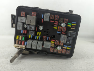 2016 Chevrolet Equinox Fusebox Fuse Box Panel Relay Module P/N:23404555 Fits OEM Used Auto Parts