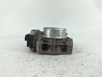 2016-2017 Chevrolet Equinox Throttle Body P/N:12669146AA Fits Fits 2016 2017 OEM Used Auto Parts