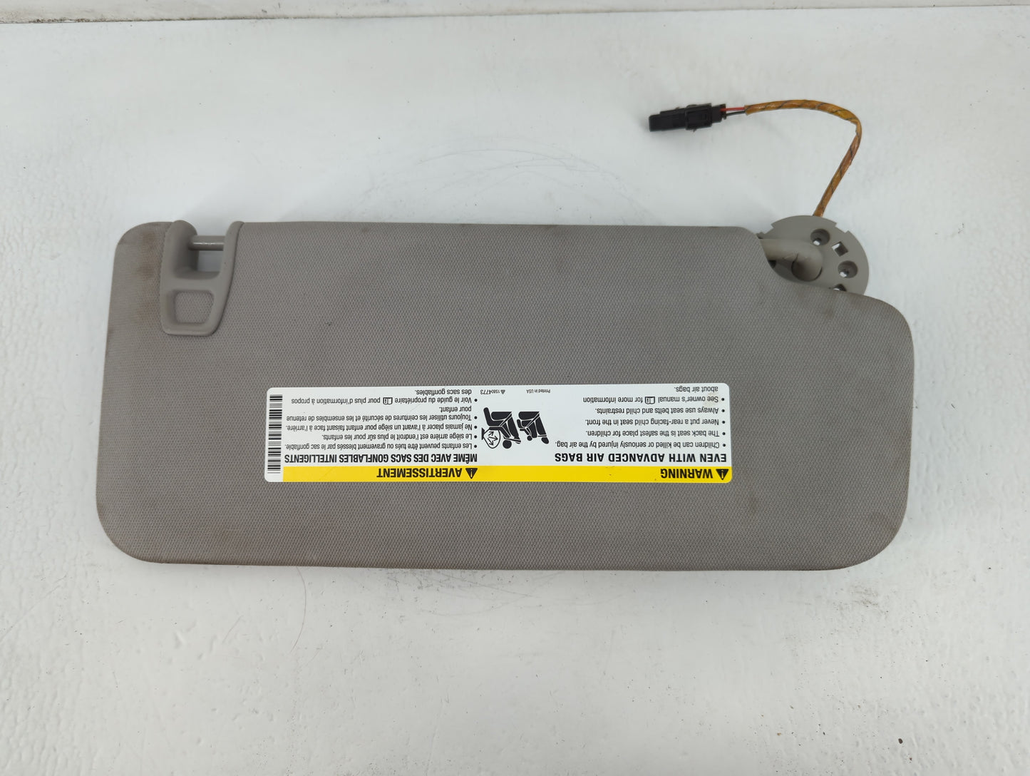 2010-2017 Chevrolet Equinox Sun Visor Shade Replacement Passenger Right Mirror Fits Fits 2010 2011 2012 2013 2014 2015 2016