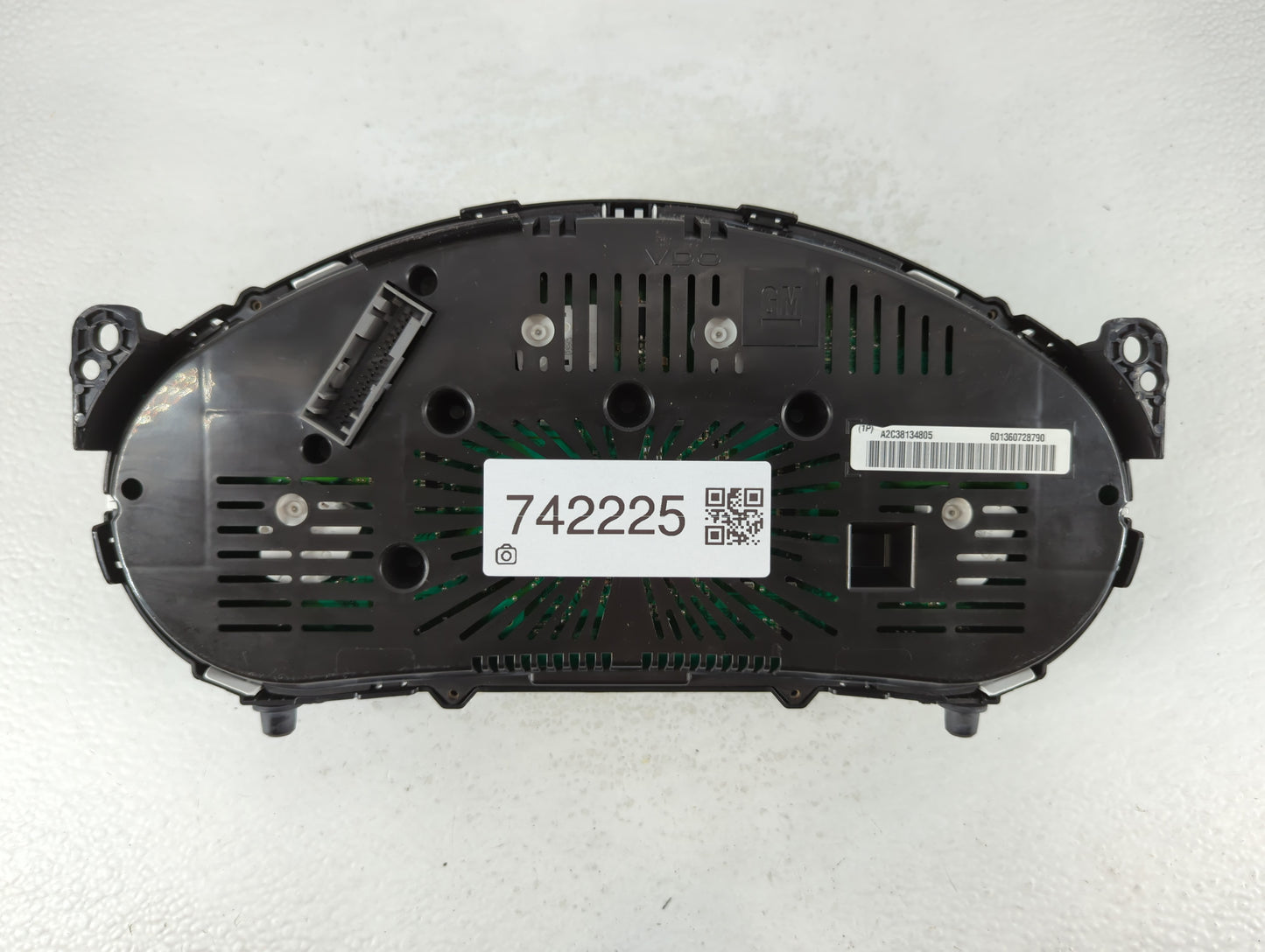 2013-2016 Chevrolet Equinox Instrument Cluster Speedometer Gauges P/N:A2C38134805 Fits Fits 2013 2014 2015 2016 OEM Used Aut