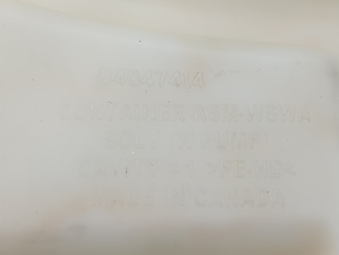 2010-2017 Chevrolet Equinox Windshield Washer Fluid Reservoir Bottle Oem - Oemusedautoparts1.com
