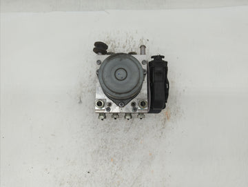 2014-2016 Chevrolet Impala ABS Pump Control Module Replacement P/N:23492832 23208063, 23227333, 22995061 Fits Fits 2014 2015 2016 OEM Used Auto Parts