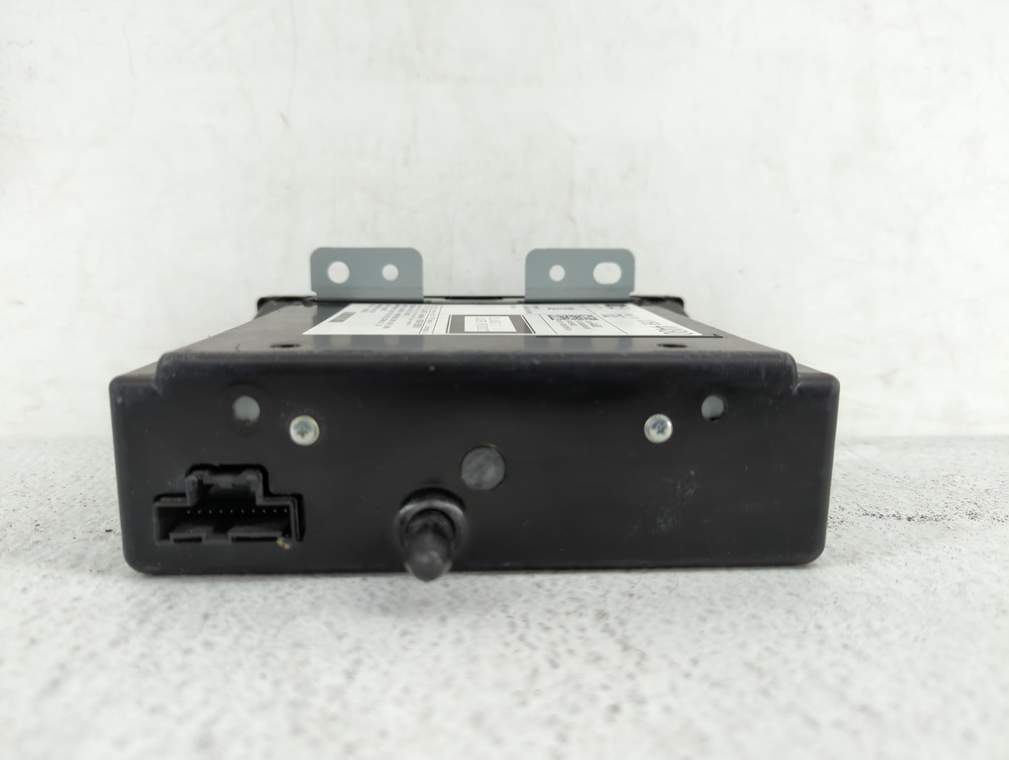 2015-2019 Chevrolet Impala Am Fm Cd Player Radio Receiver - Oemusedautoparts1.com