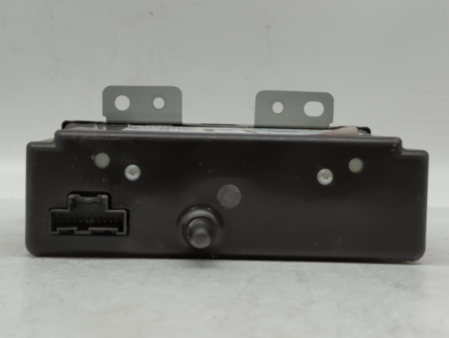 2015-2019 Chevrolet Impala Am Fm Cd Player Radio Receiver - Oemusedautoparts1.com