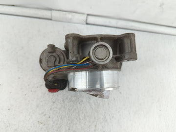 2016-2019 Chevrolet Impala Throttle Body P/N:12670839AA 12627217DA Fits Fits 2016 2017 2018 2019 OEM Used Auto Parts