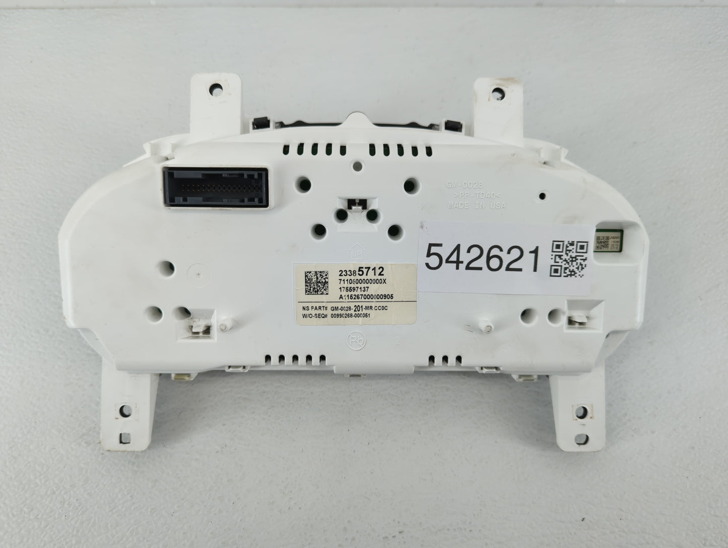 2016 Chevrolet Impala Instrument Cluster Speedometer Gauges P/N:23385712 23414530 Fits OEM Used Auto Parts - Oemusedautopart
