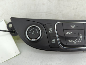 2016-2017 Chevrolet Malibu Climate Control Module Temperature AC/Heater Replacement P/N:23414952 Fits Fits 2016 2017 OEM Used Auto Parts