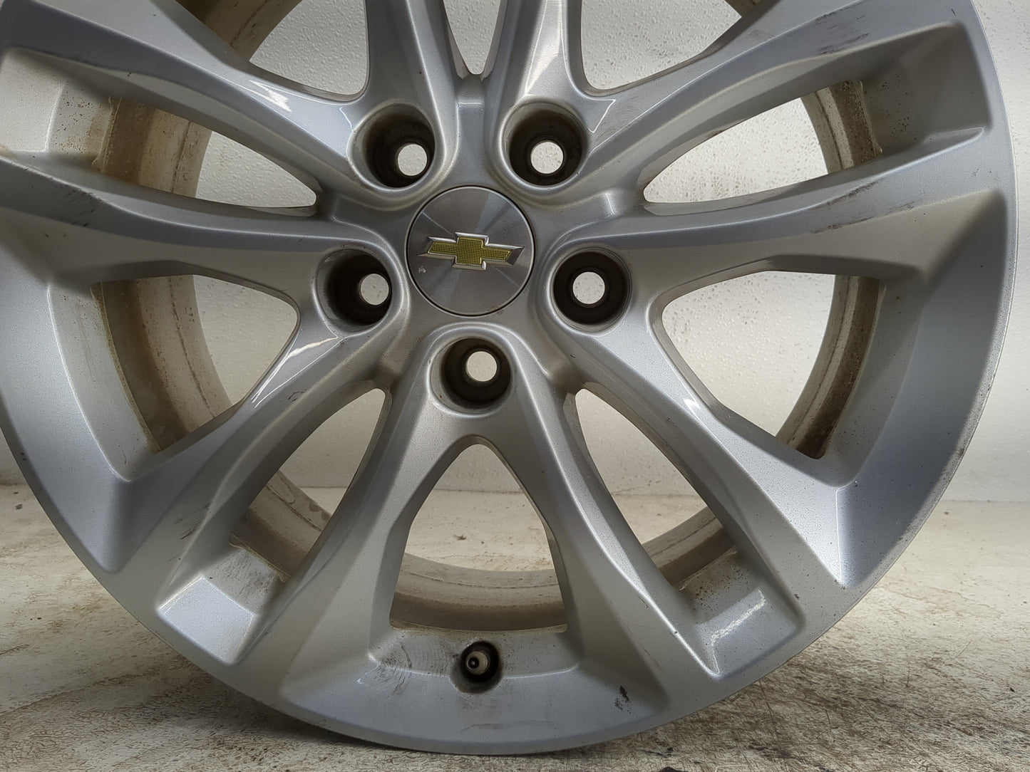 2016-2018 Chevrolet Malibu Oem Wheel Rim - Oemusedautoparts1.com