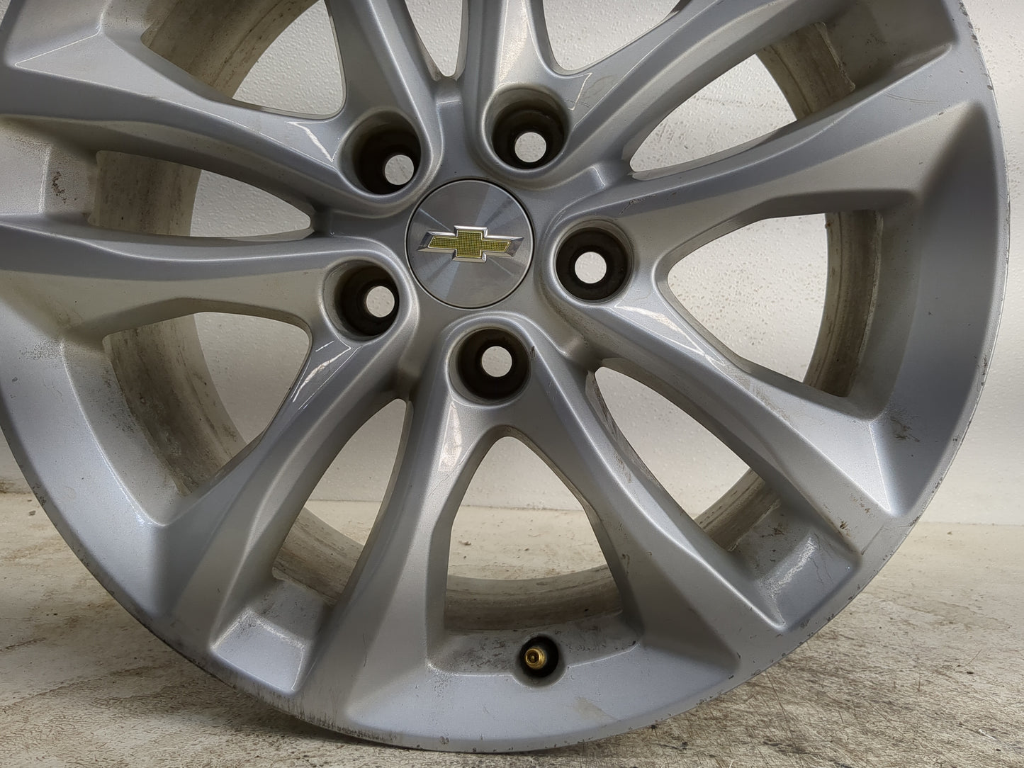 2016-2018 Chevrolet Malibu Oem Wheel Rim - Oemusedautoparts1.com