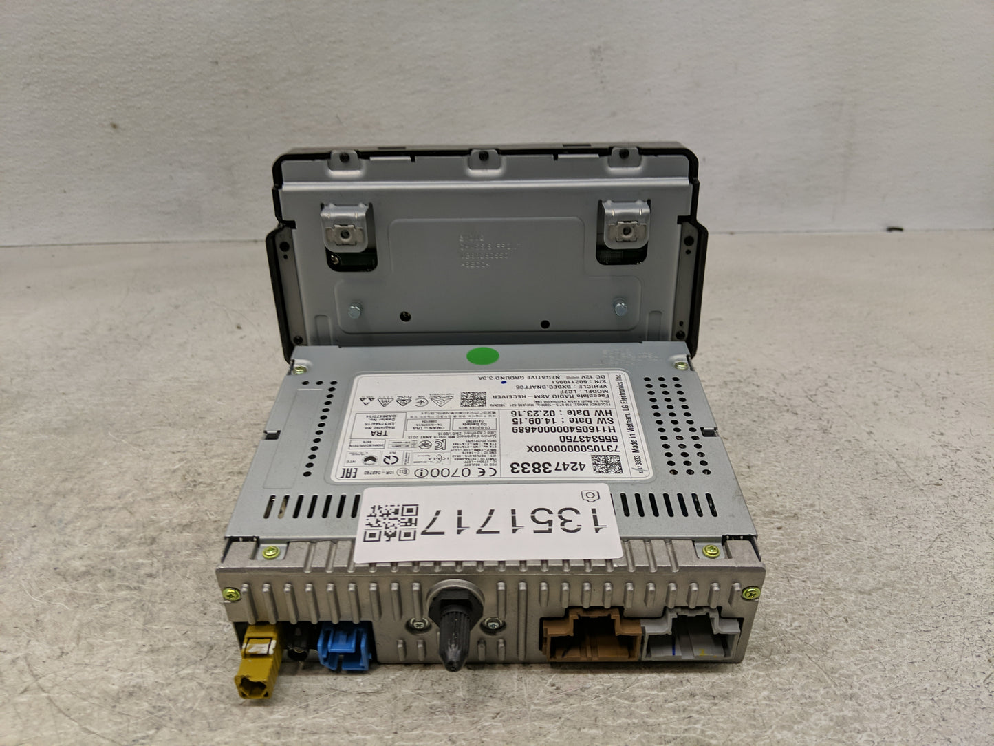 2016 Chevrolet Malibu Radio AM FM Cd Player Receiver Replacement P/N:42473833 Fits OEM Used Auto Parts - Oemusedautoparts1.c
